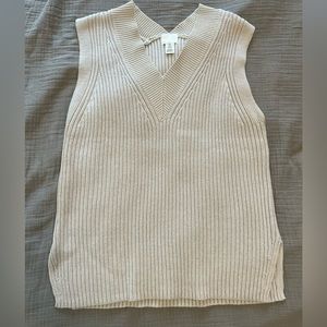 H&M Sweater Vest